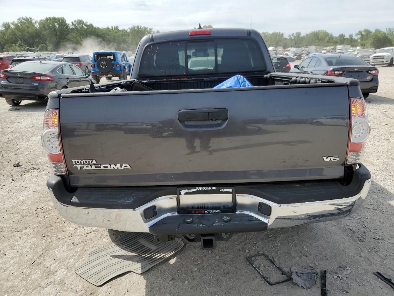 2012 TOYOTA TACOMA
