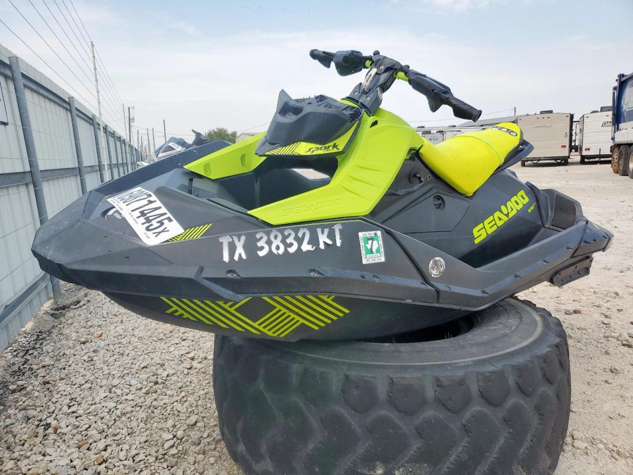 2023 SEADOO SPARK