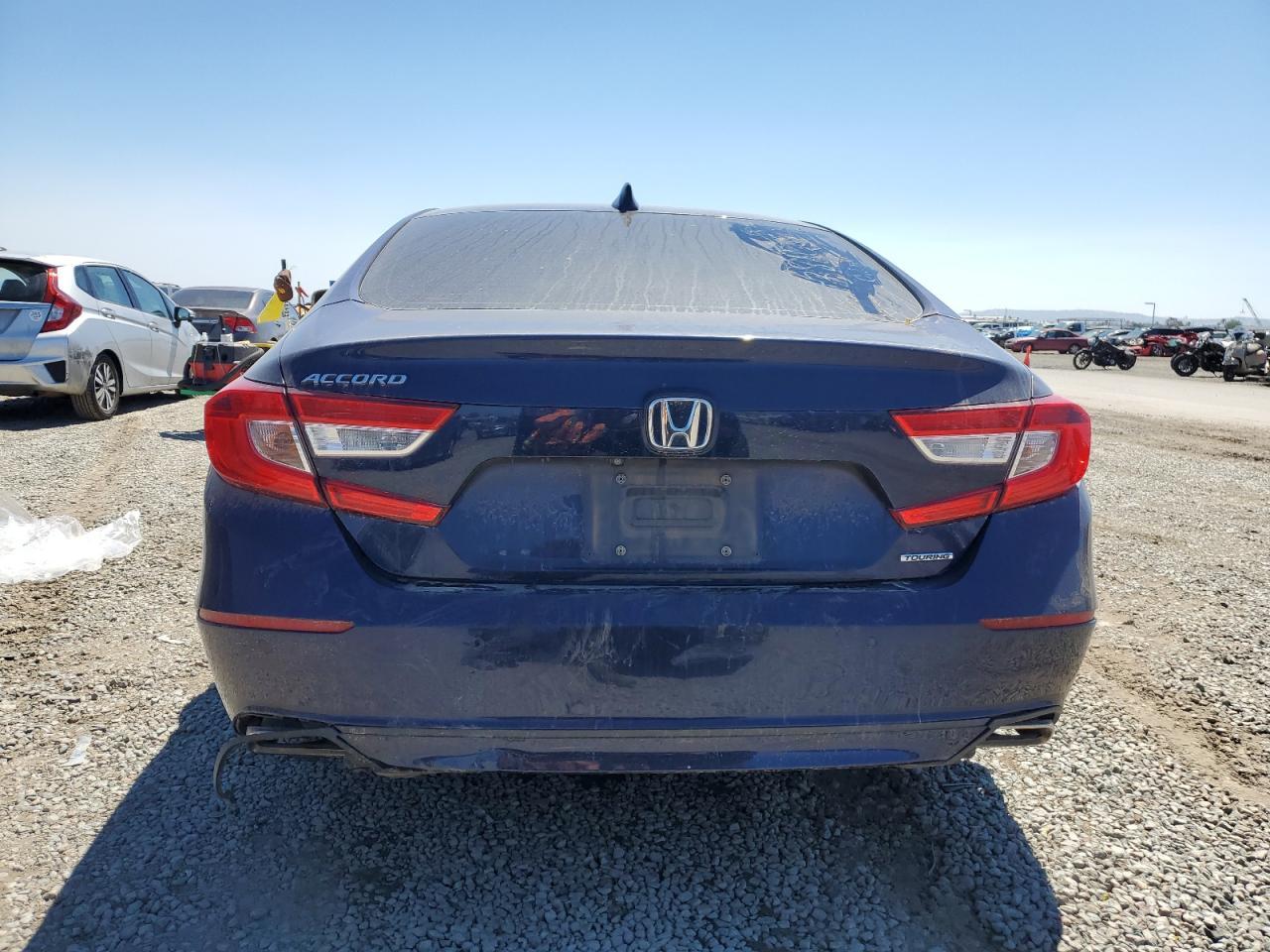 2018 HONDA ACCORD
