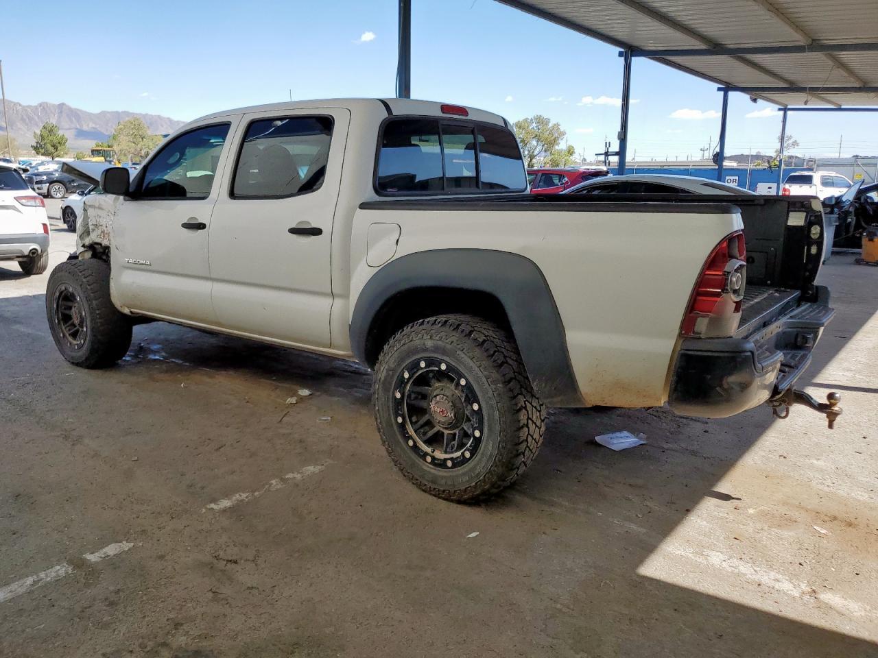 2011 TOYOTA TACOMA