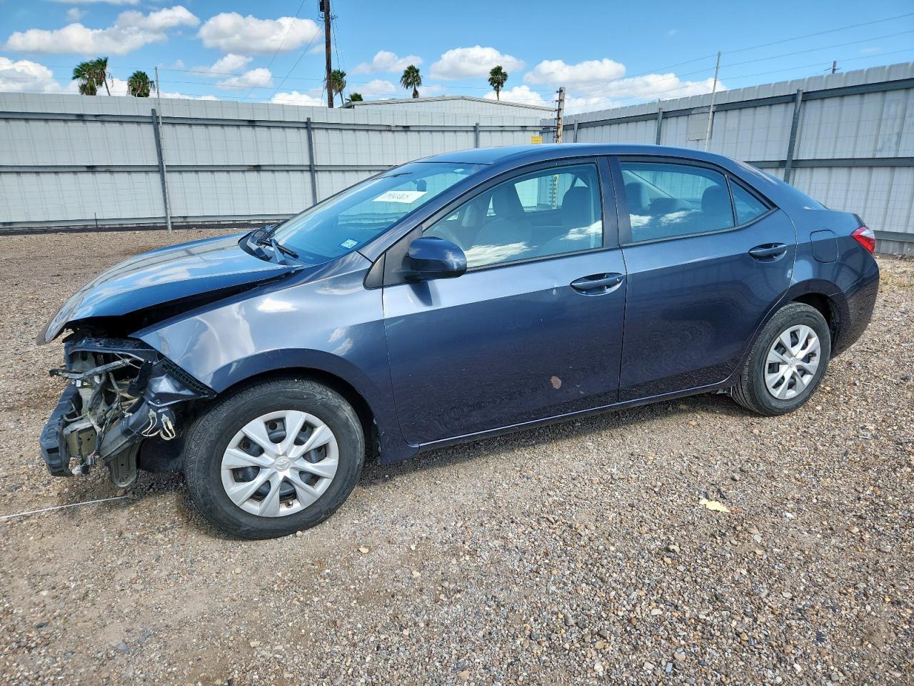 2015 TOYOTA COROLLA