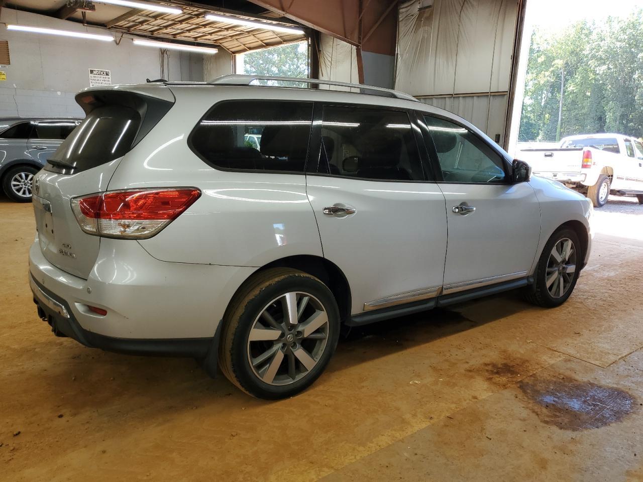 2013 NISSAN PATHFINDER