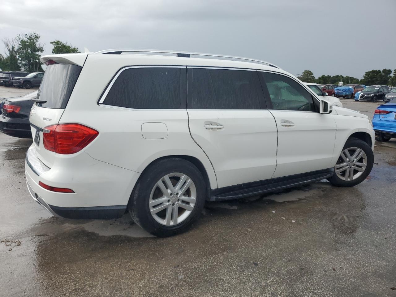 2015 MERCEDES-BENZ GL-Class
