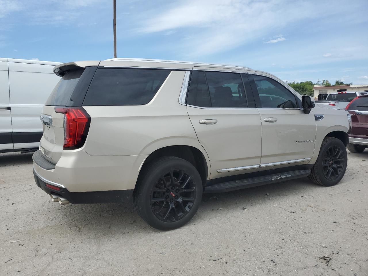 2022 GMC Yukon