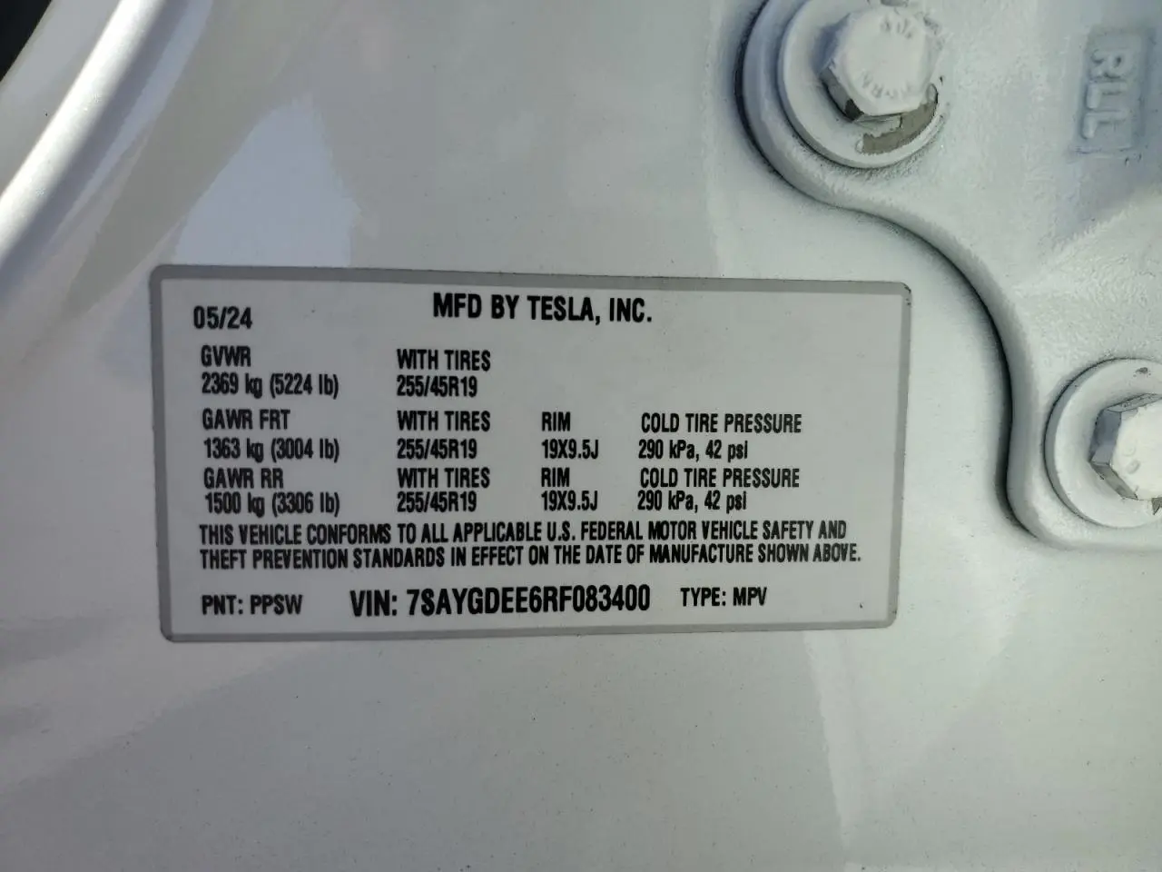 2024 TESLA MODEL Y