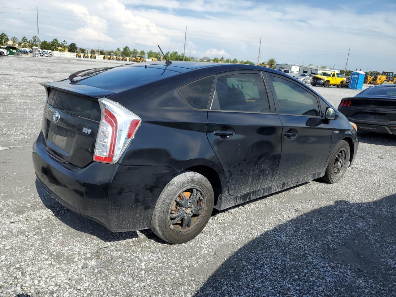 2014 TOYOTA PRIUS