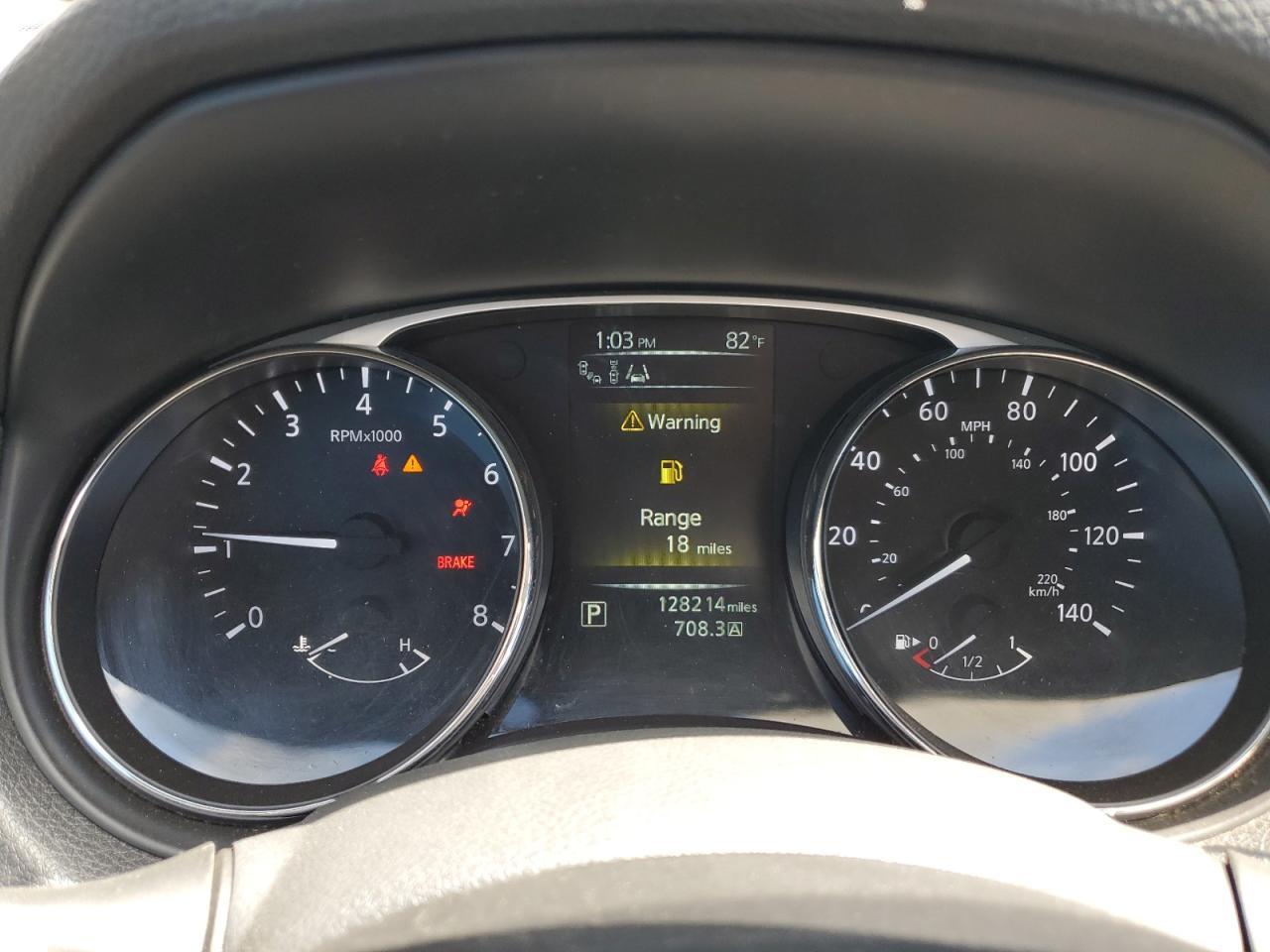 2015 NISSAN ROGUE