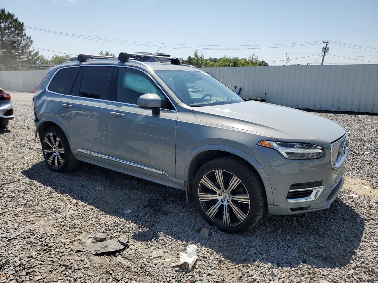 2024 VOLVO XC90