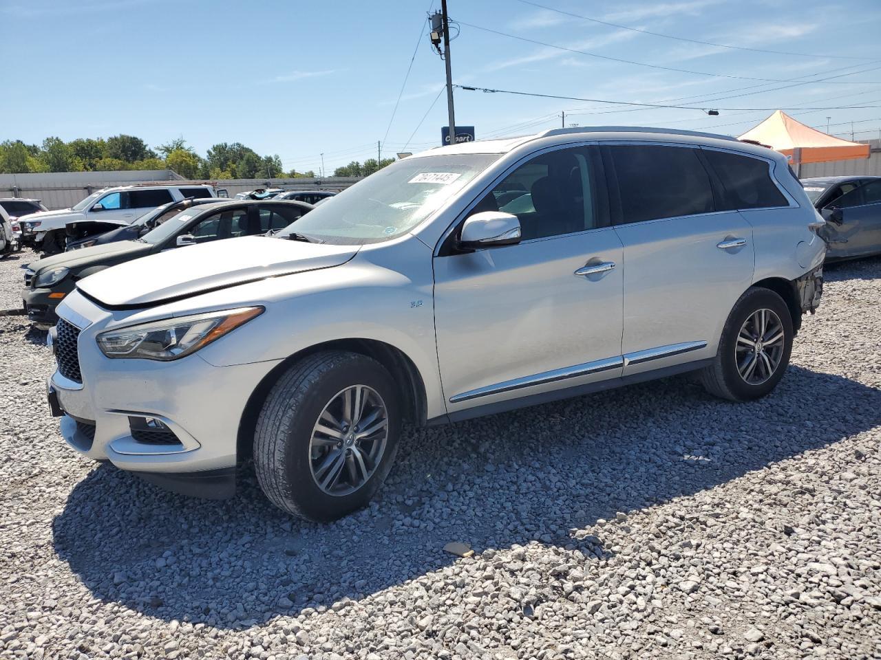 2016 INFINITI QX60
