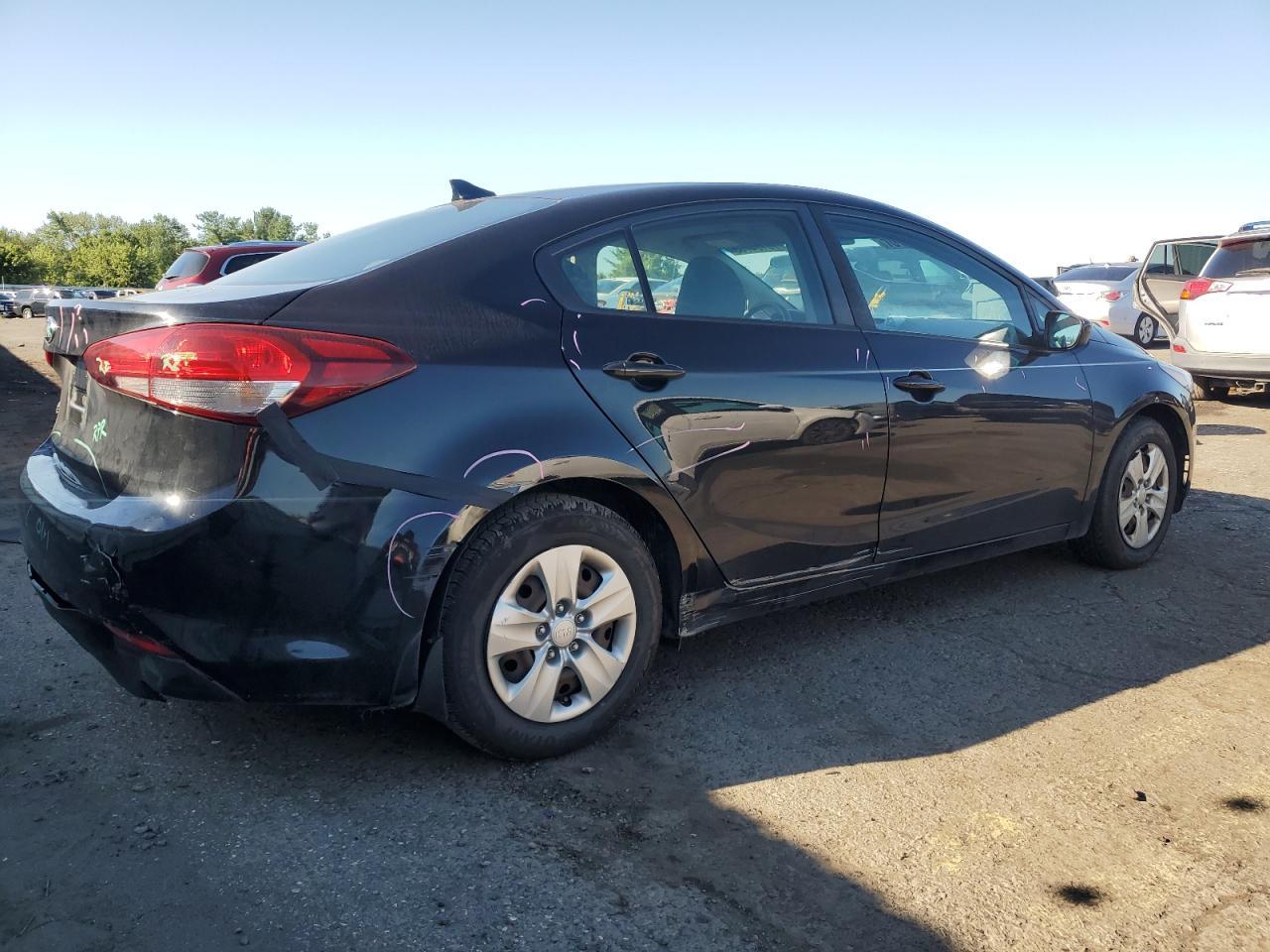 2017 KIA FORTE