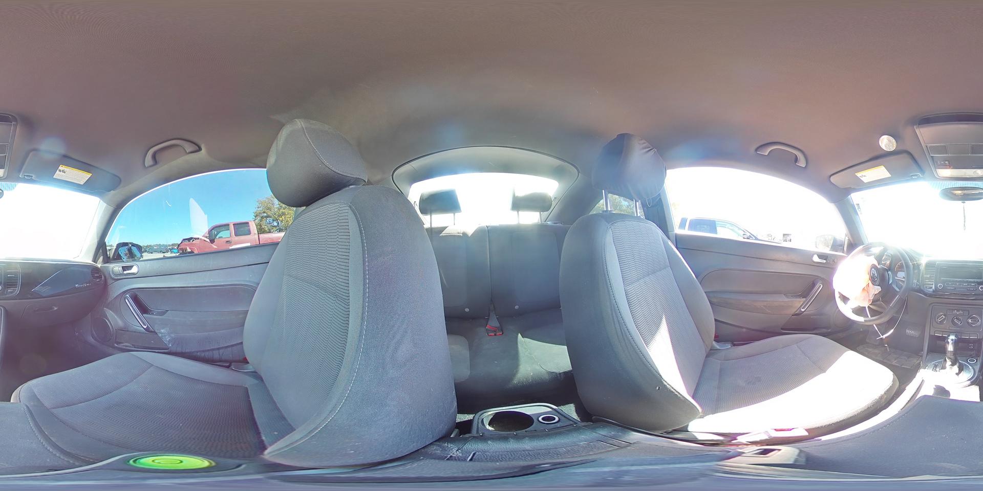 2014 VOLKSWAGEN Beetle