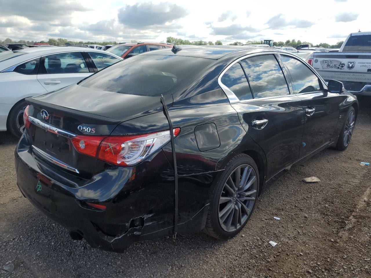 2016 INFINITI Q50