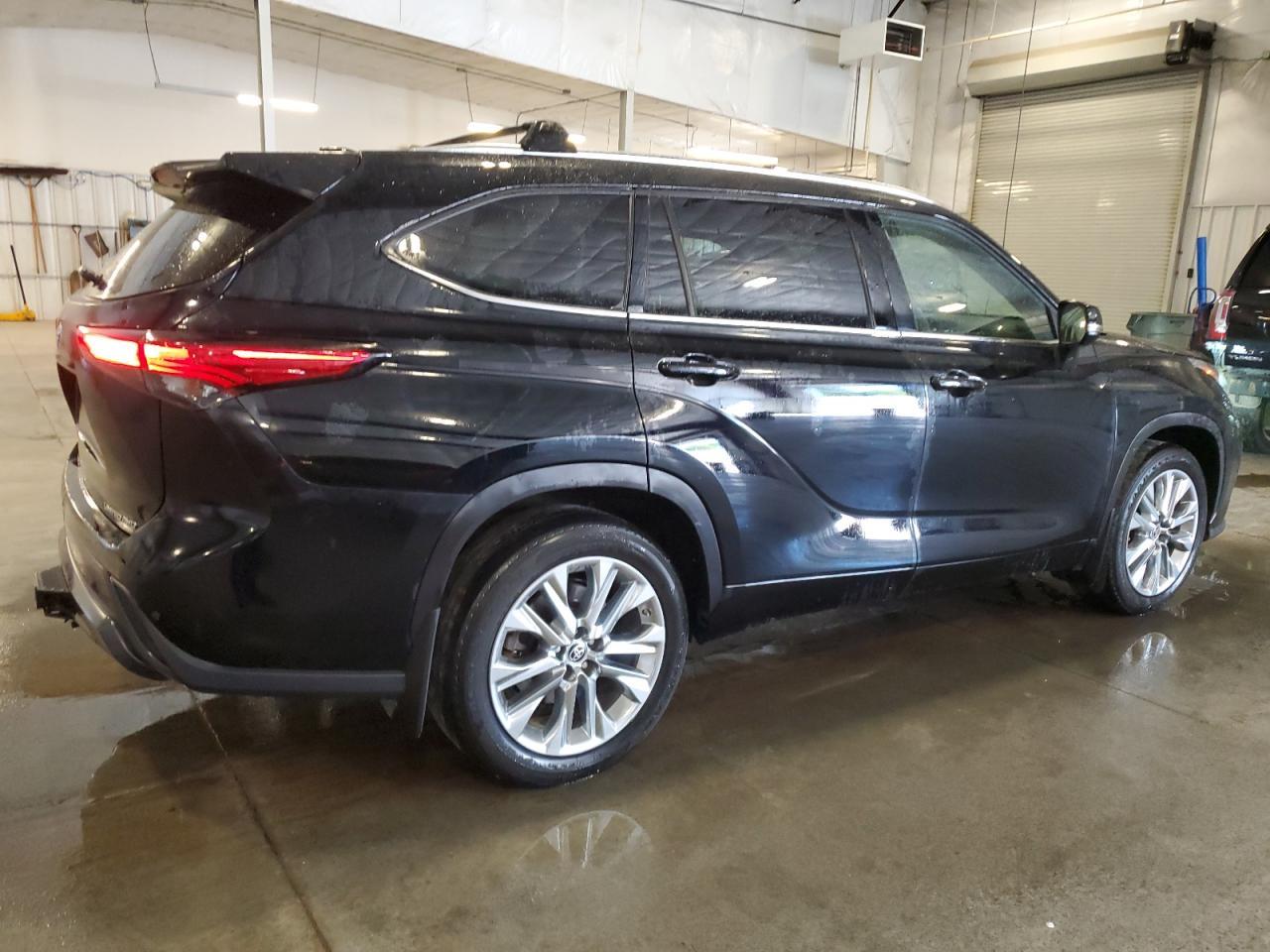 2021 TOYOTA HIGHLANDER