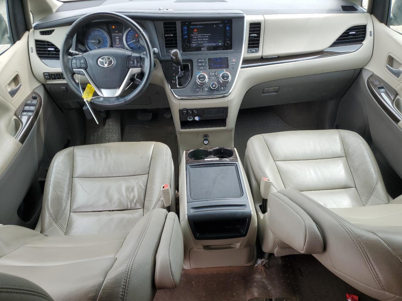 2015 TOYOTA SIENNA