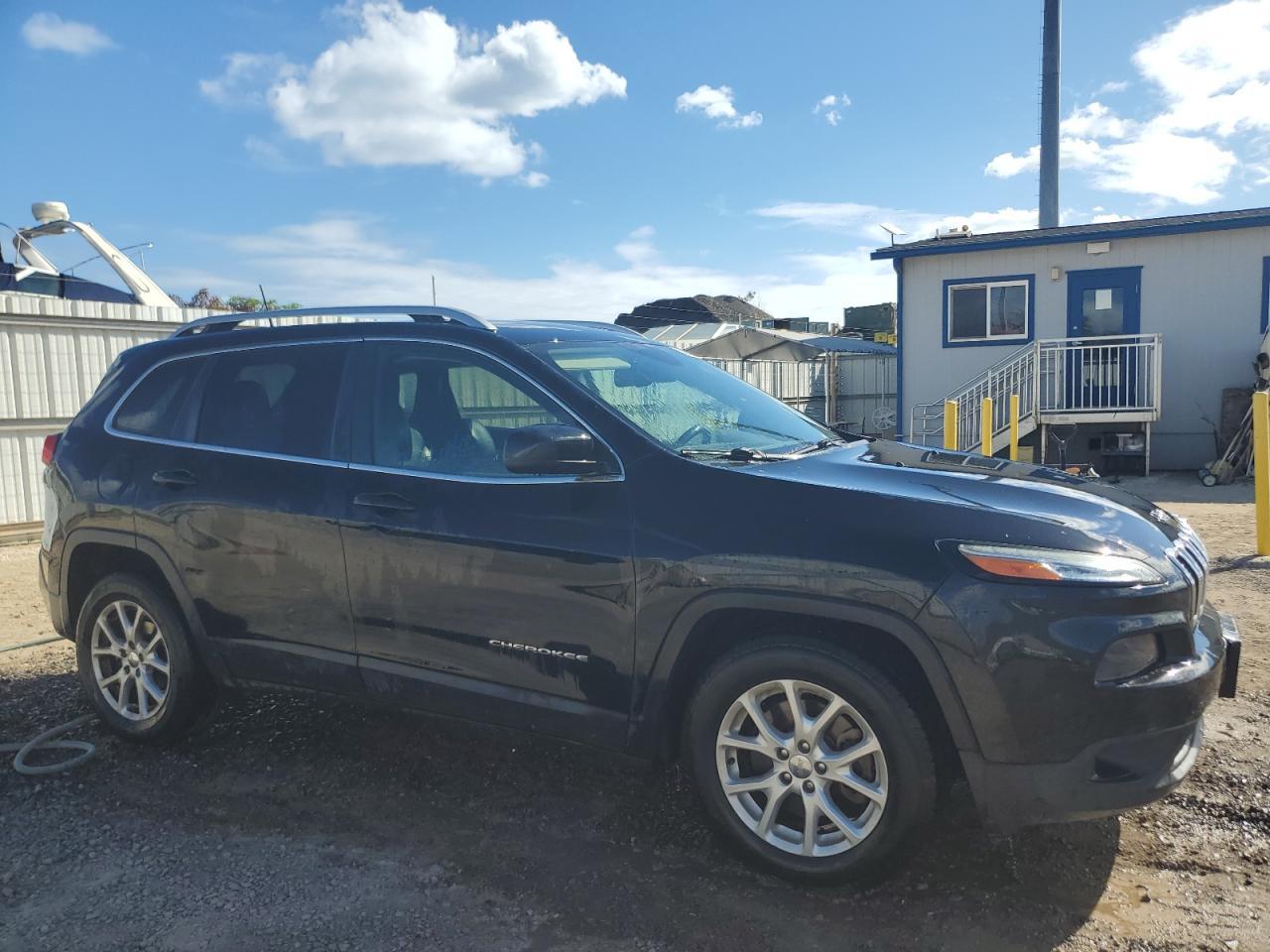 2018 JEEP CHEROKEE