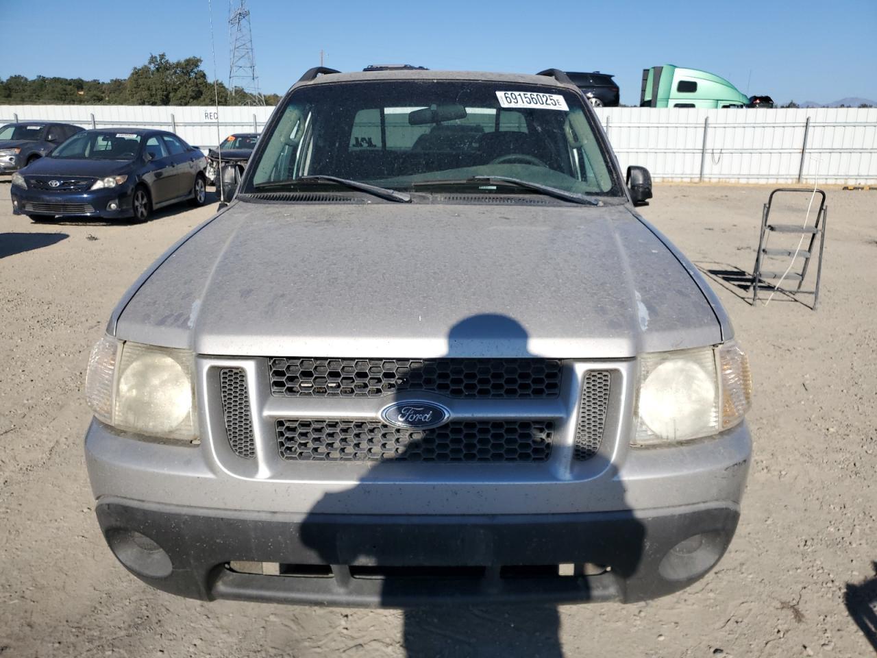 2004 FORD Explorer Sport Trac