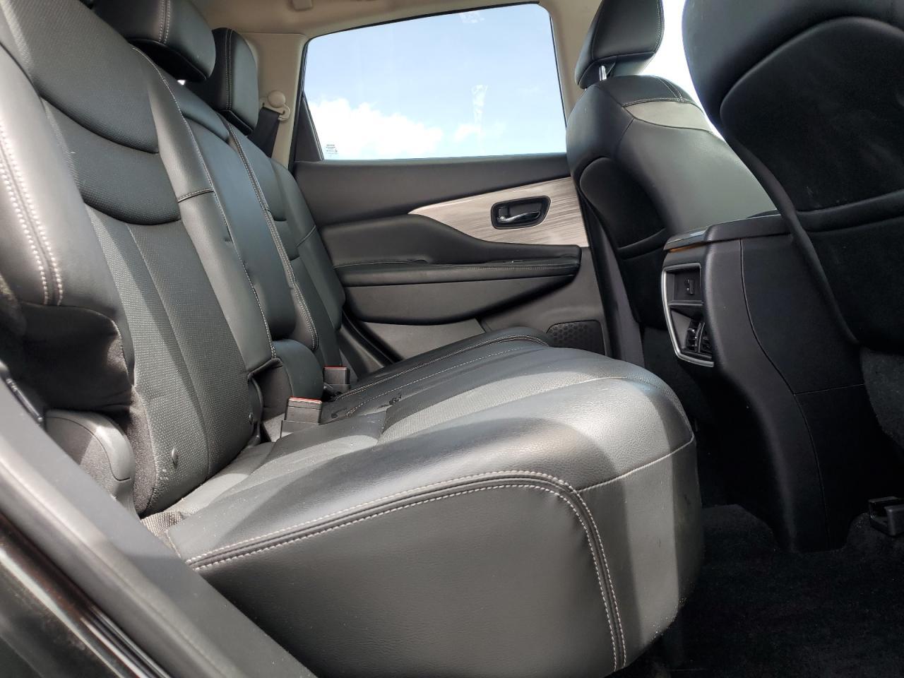 2016 NISSAN MURANO
