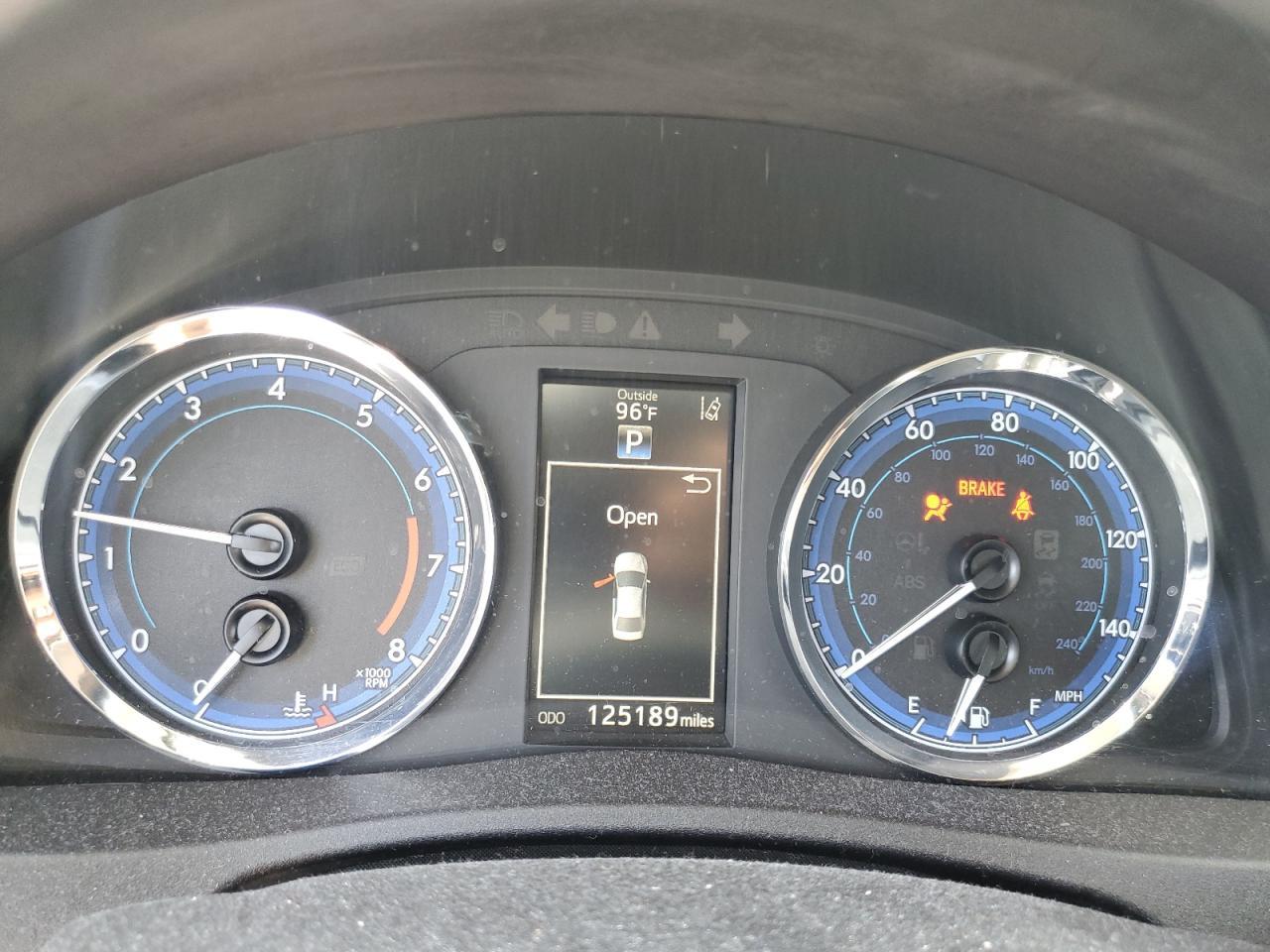 2018 TOYOTA COROLLA