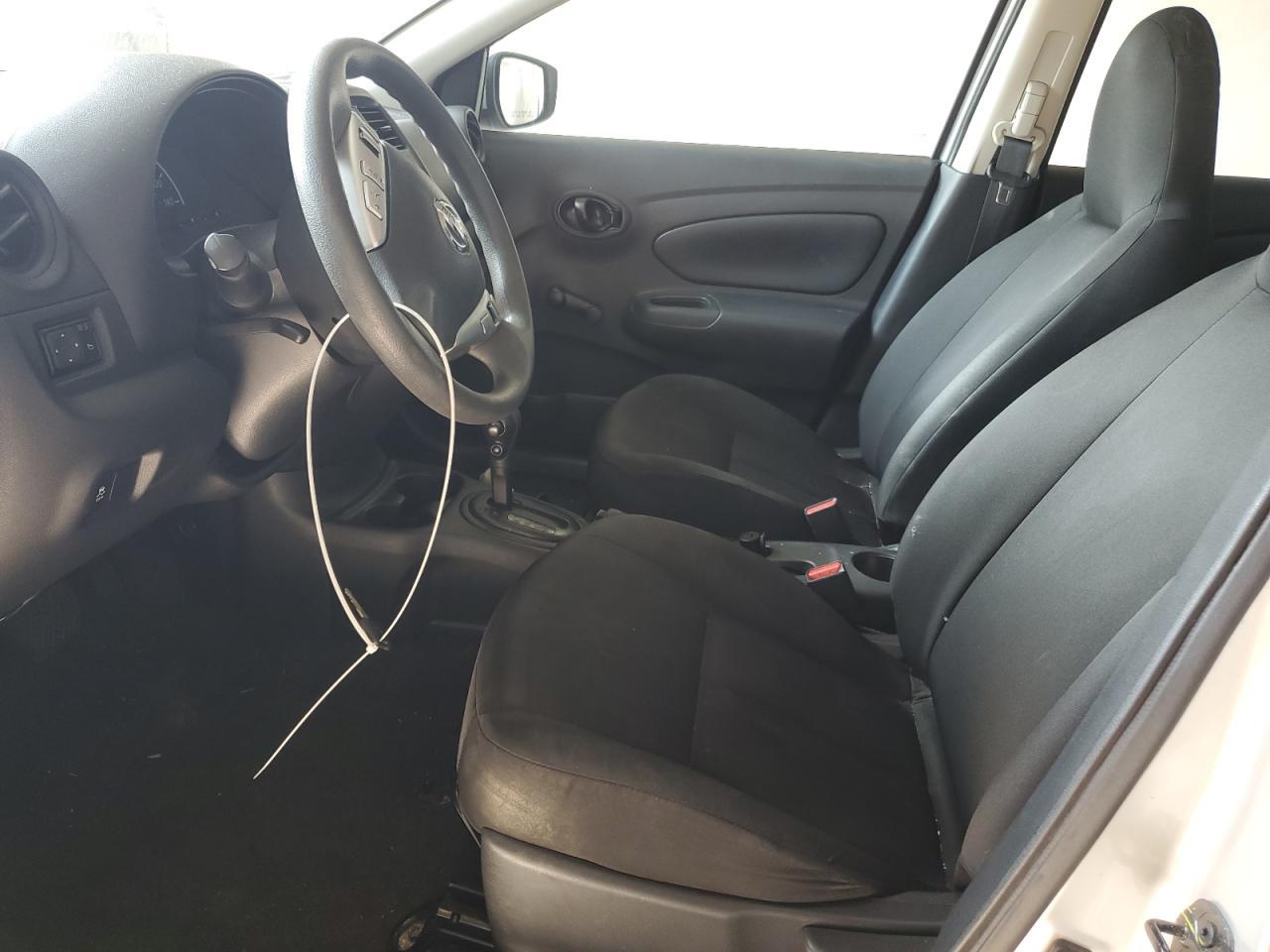 2016 NISSAN VERSA