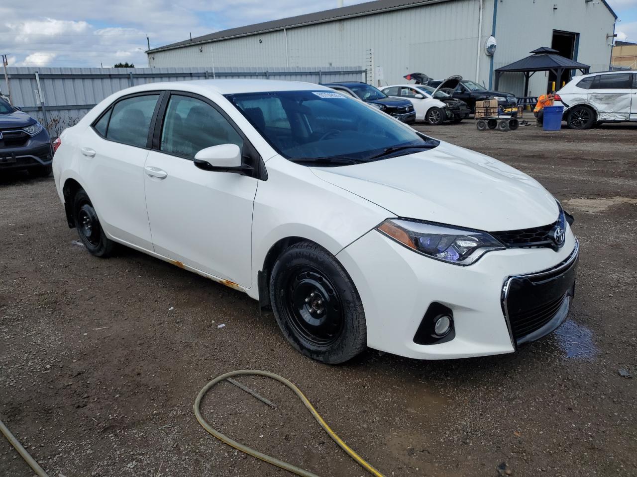 2015 TOYOTA COROLLA