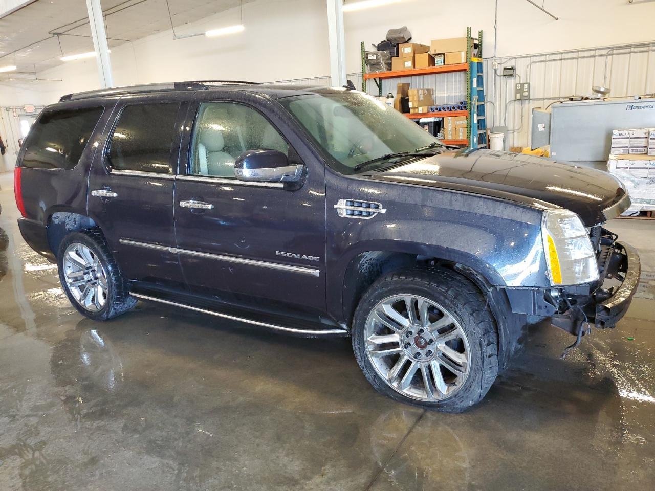 2013 CADILLAC ESCALADE