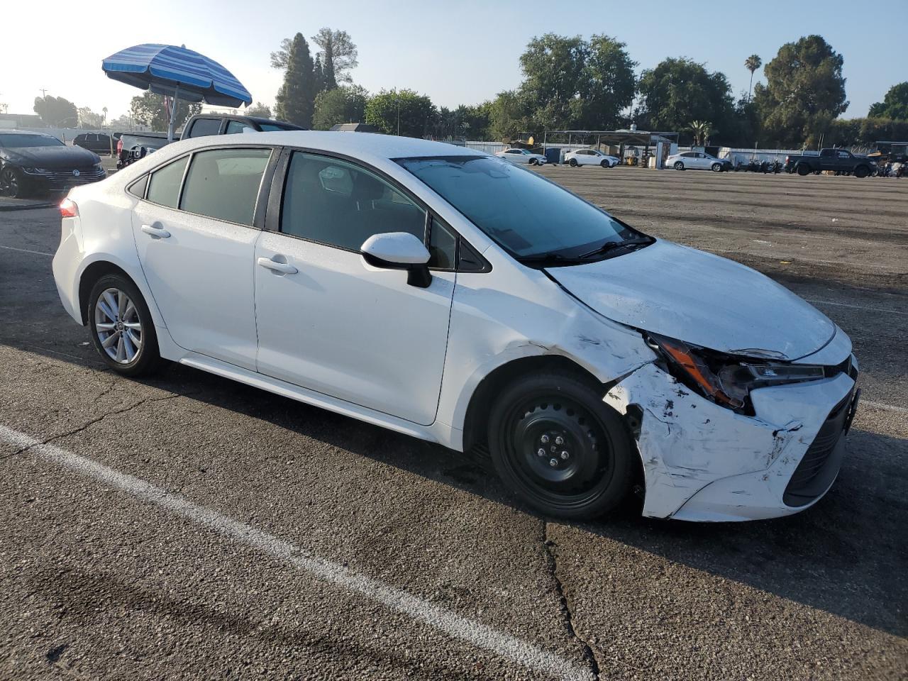 2024 TOYOTA COROLLA