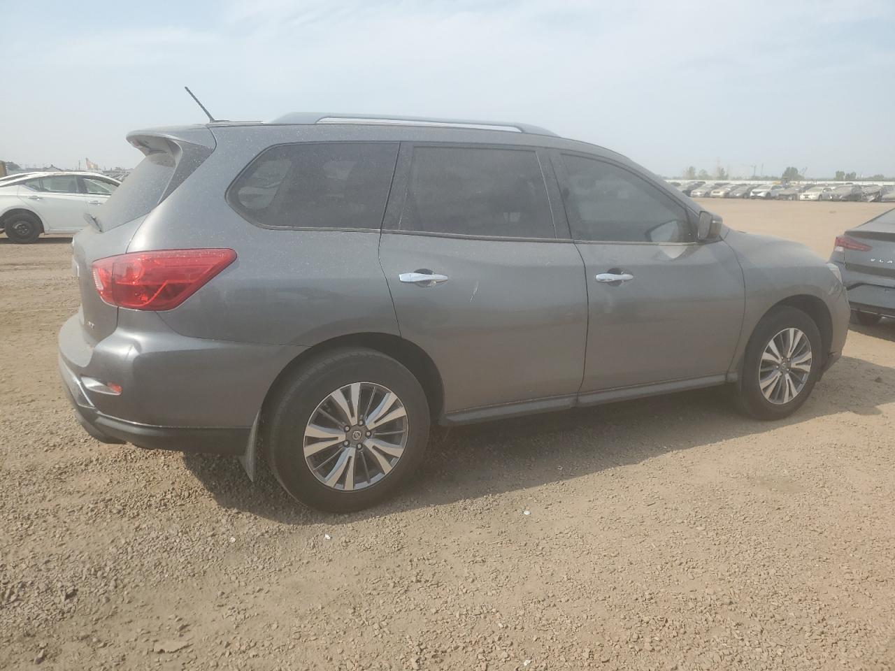 2018 NISSAN PATHFINDER