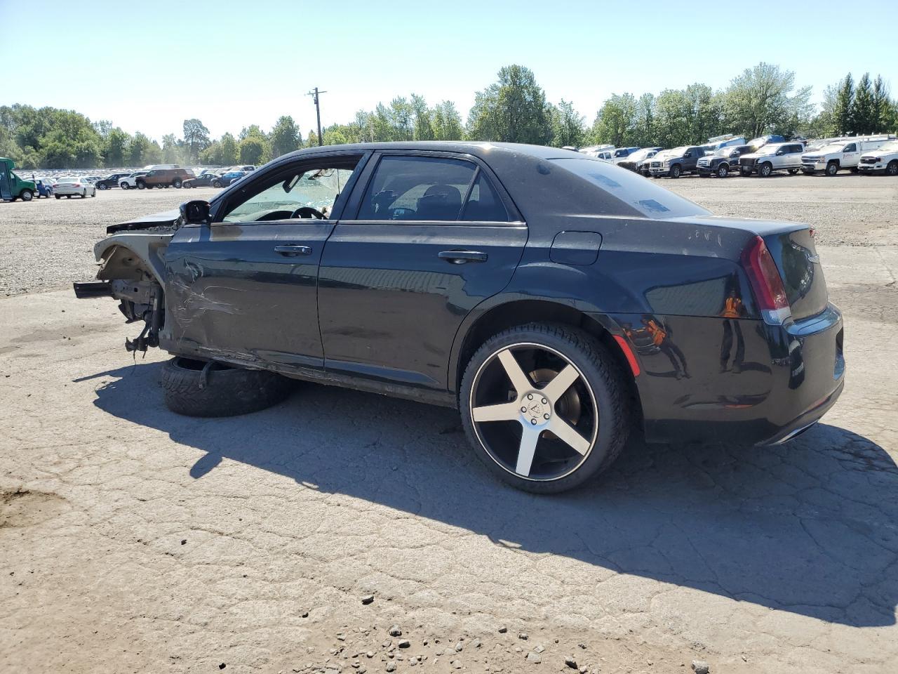 2016 CHRYSLER 300