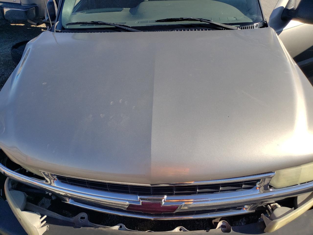 2002 CHEVROLET Tahoe