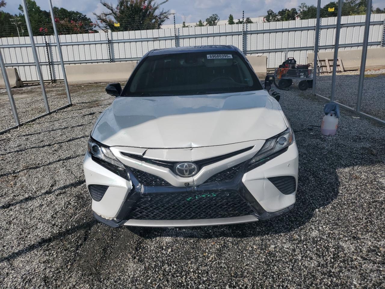 2018 TOYOTA CAMRY