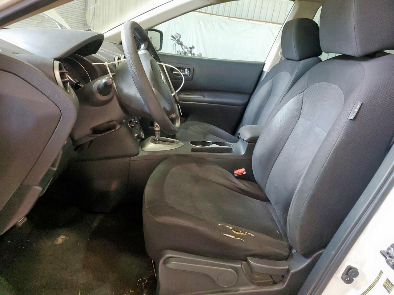 2011 NISSAN ROGUE
