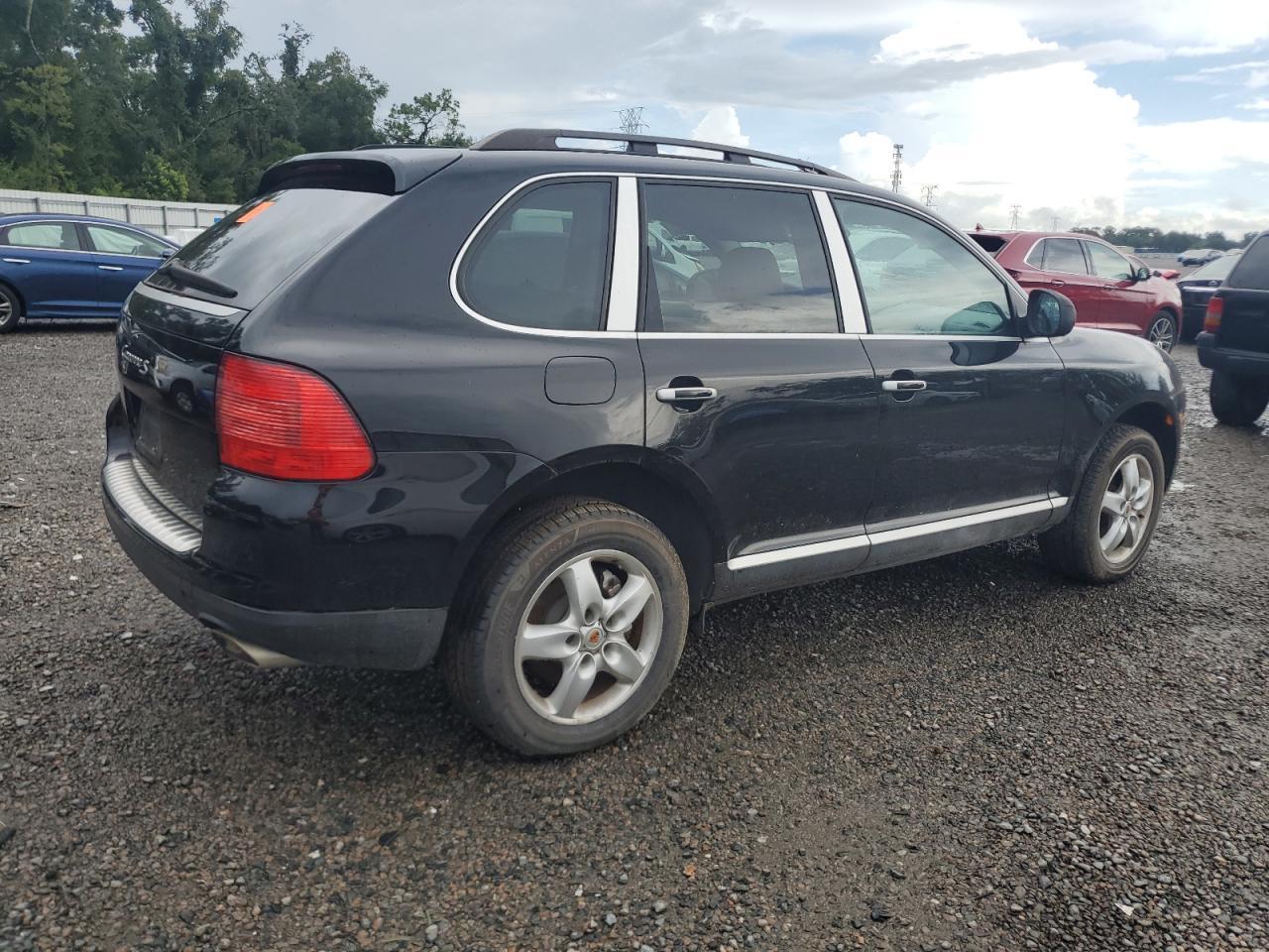 2004 PORSCHE CAYENNE