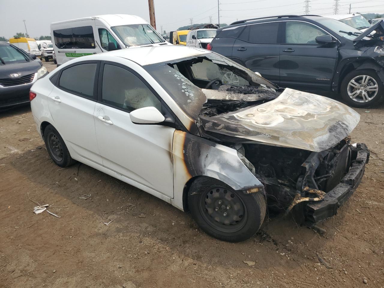 2016 HYUNDAI ACCENT