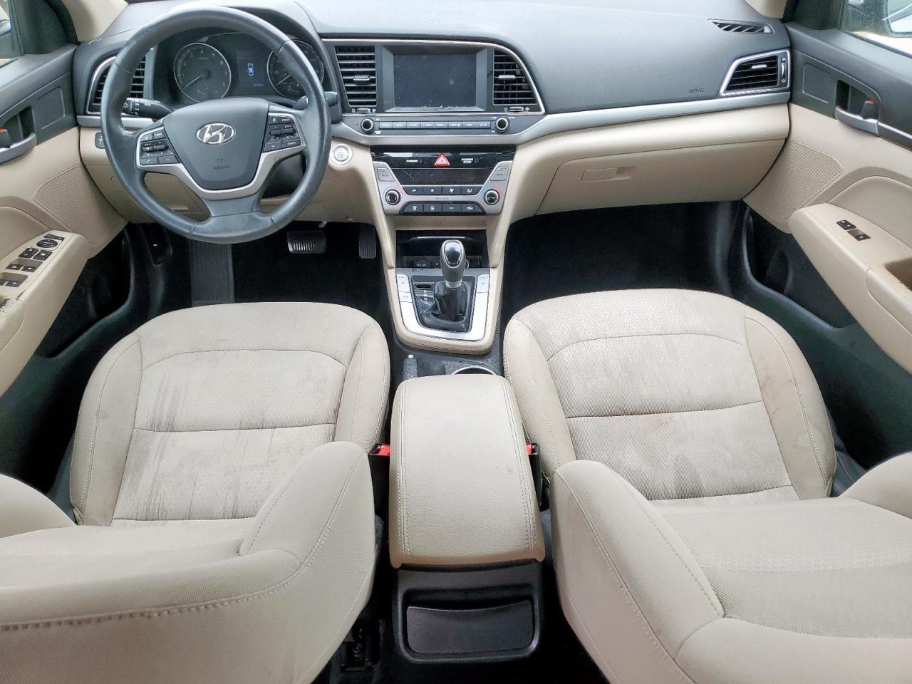 2017 HYUNDAI ELANTRA