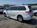 2012 TOYOTA SIENNA