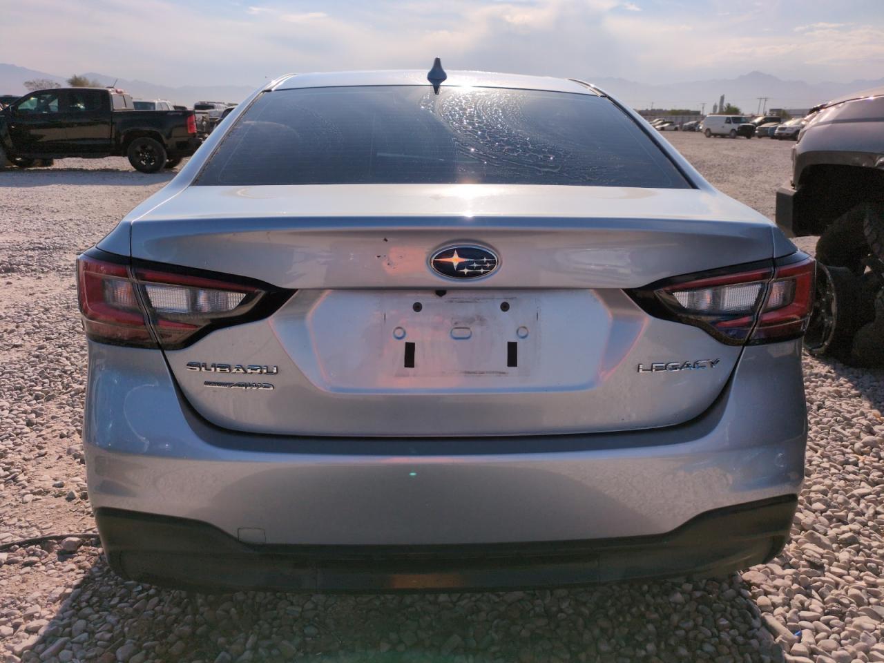 2023 SUBARU Legacy