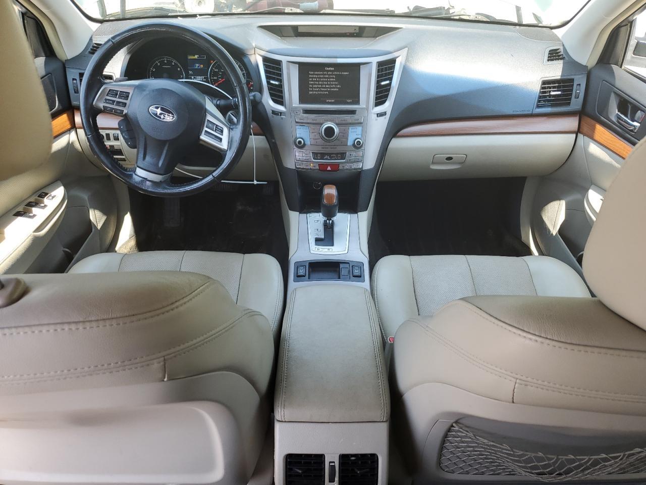 2013 SUBARU Outback