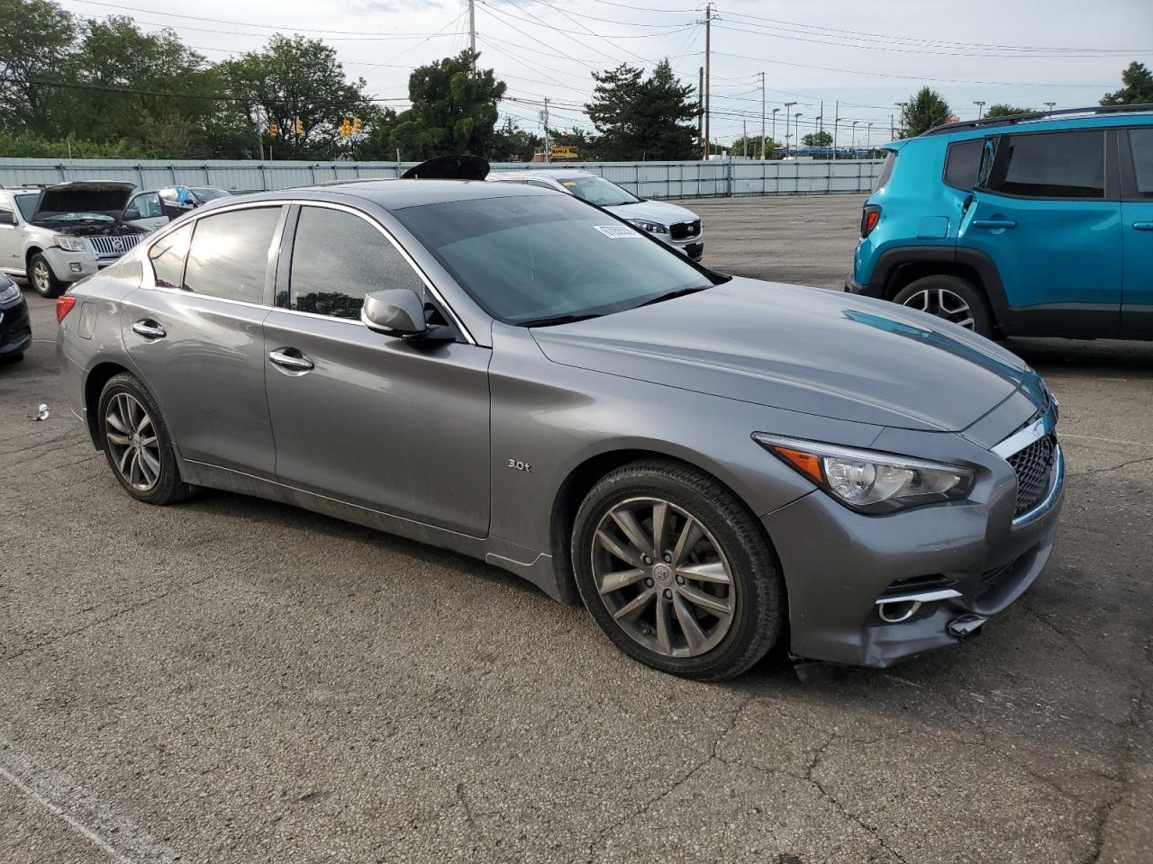 2017 INFINITI Q50