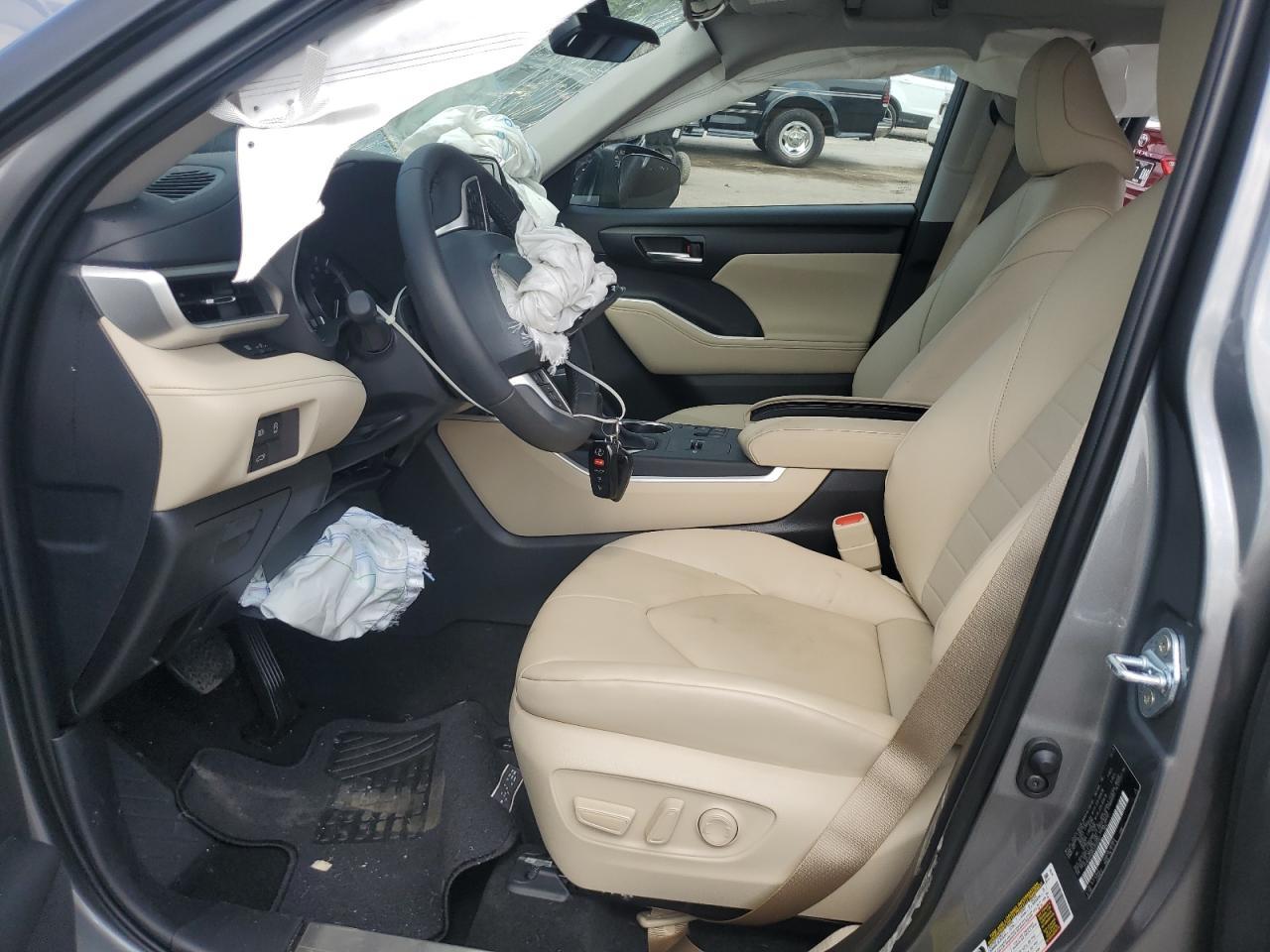 2025 TOYOTA HIGHLANDER