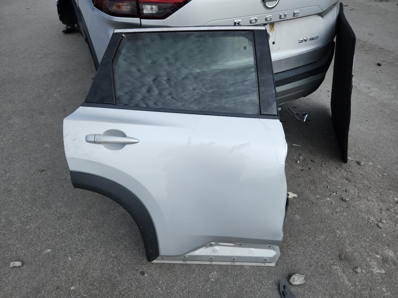 2021 NISSAN ROGUE