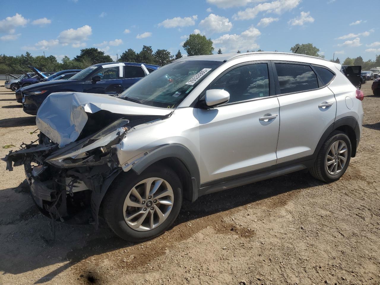 2016 HYUNDAI TUCSON