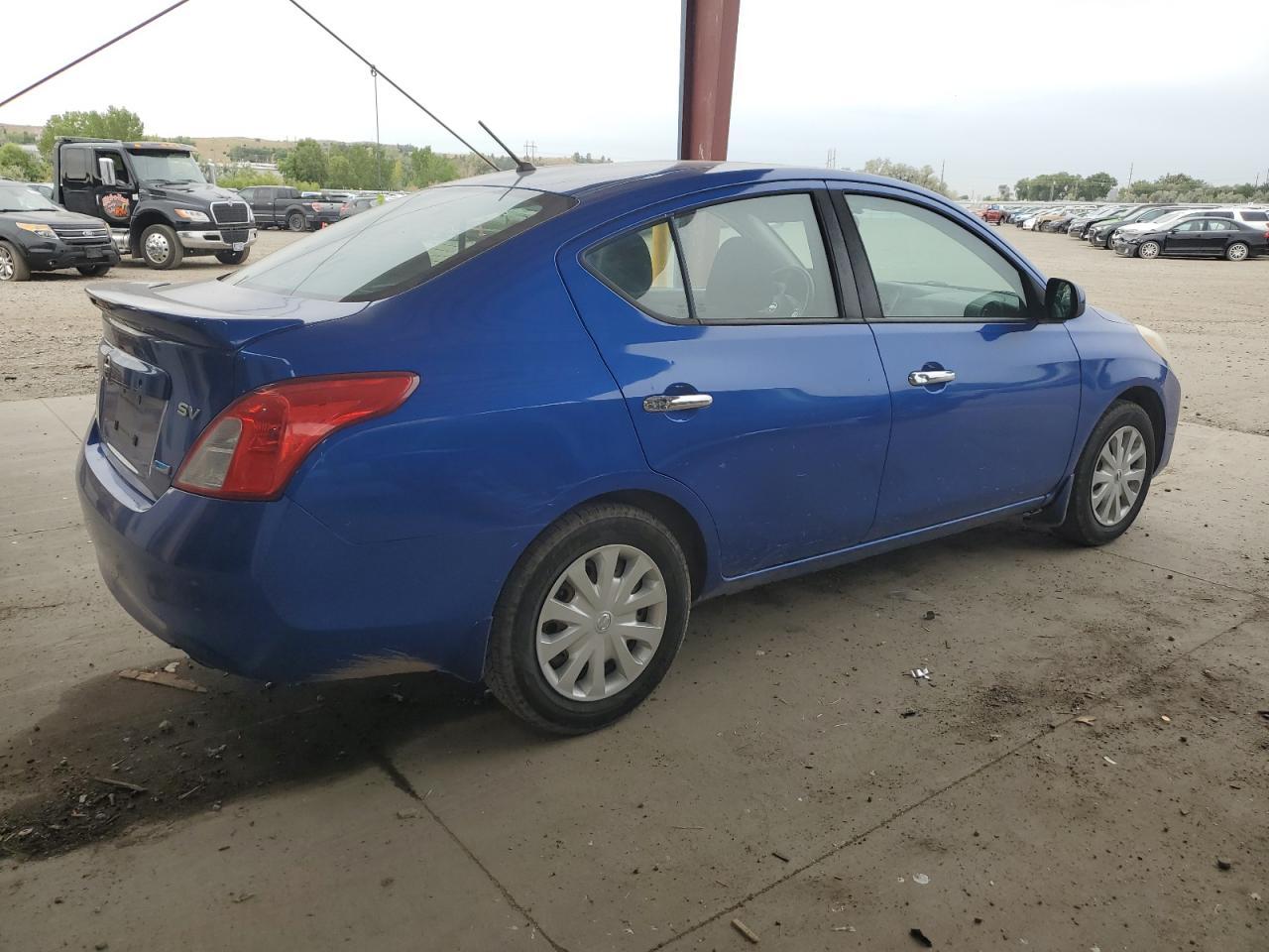 2014 NISSAN VERSA