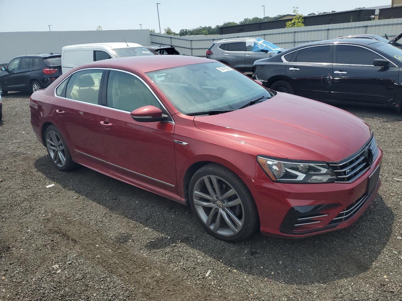 2017 VOLKSWAGEN Passat