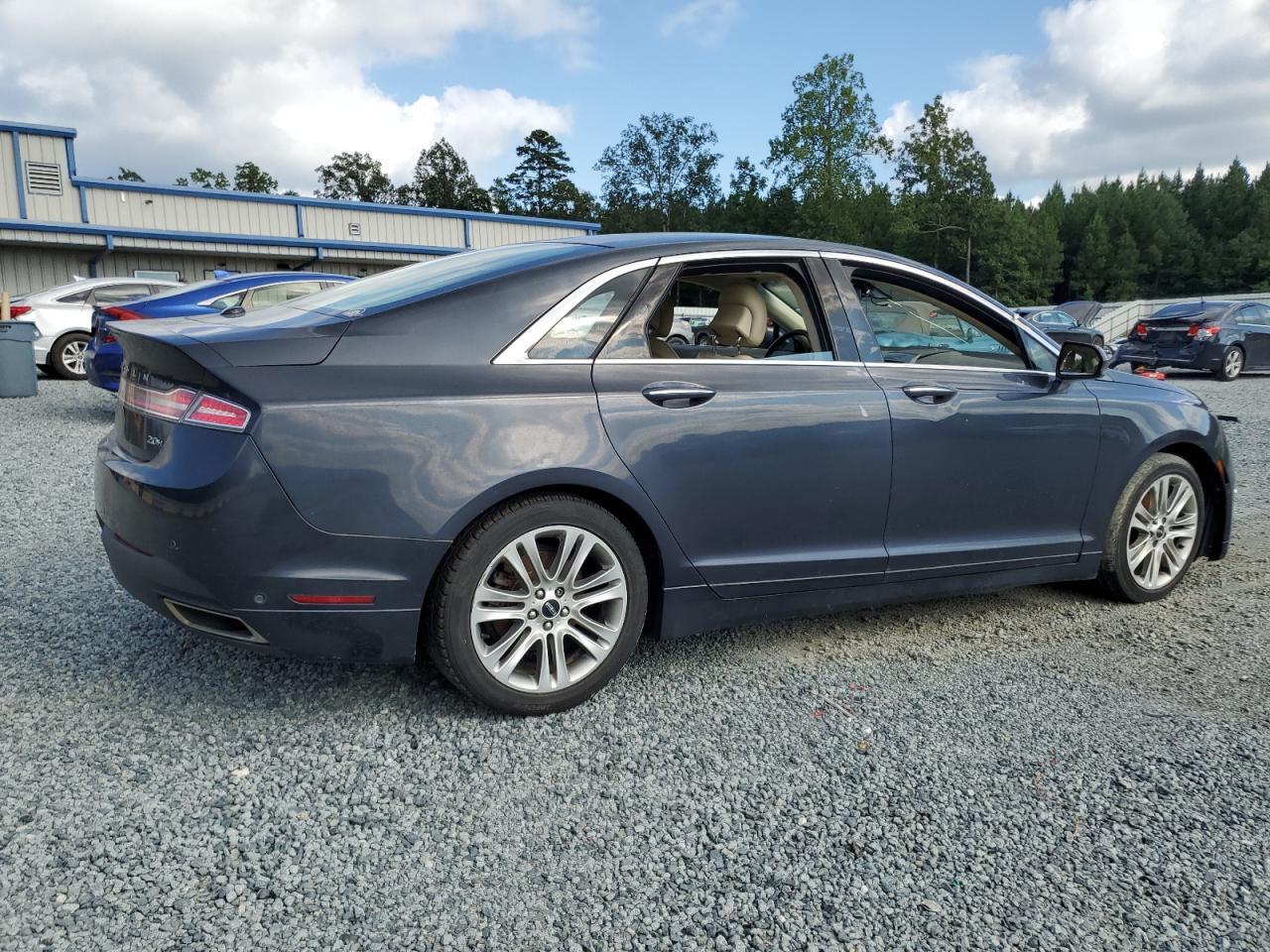 2017 LINCOLN MKZ