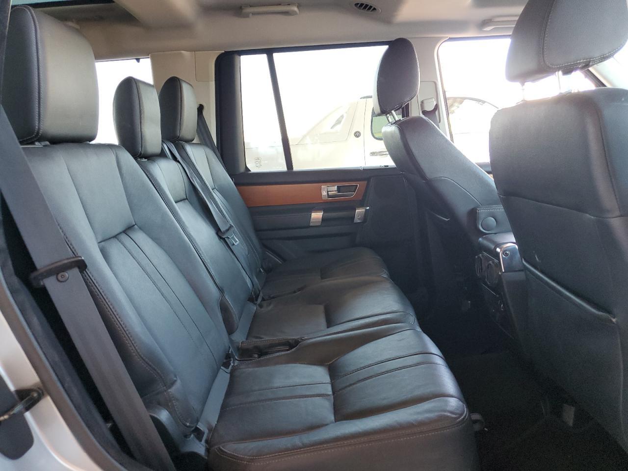 2011 LAND ROVER LR4