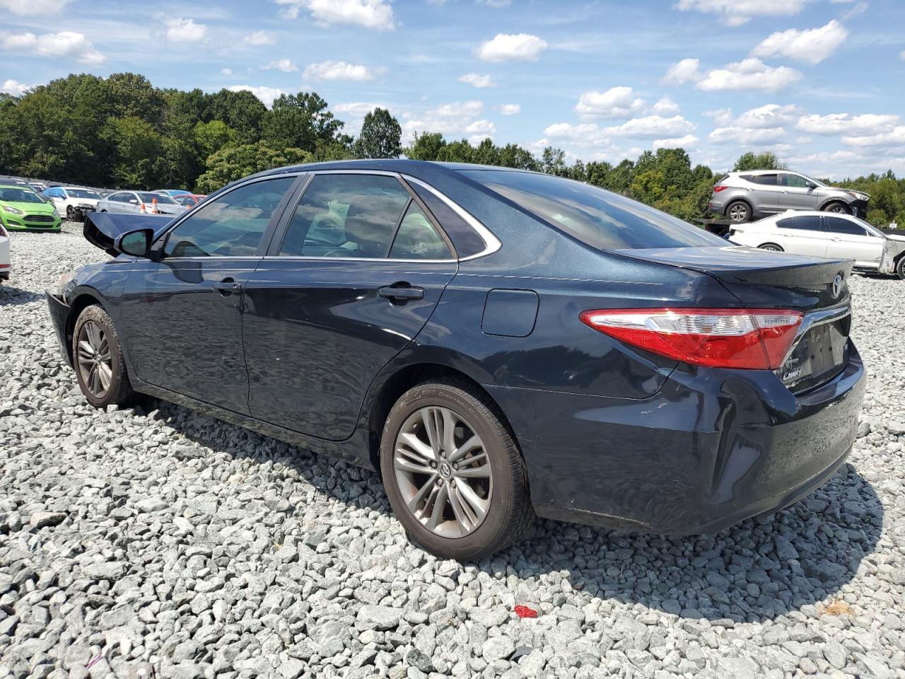 2016 TOYOTA CAMRY