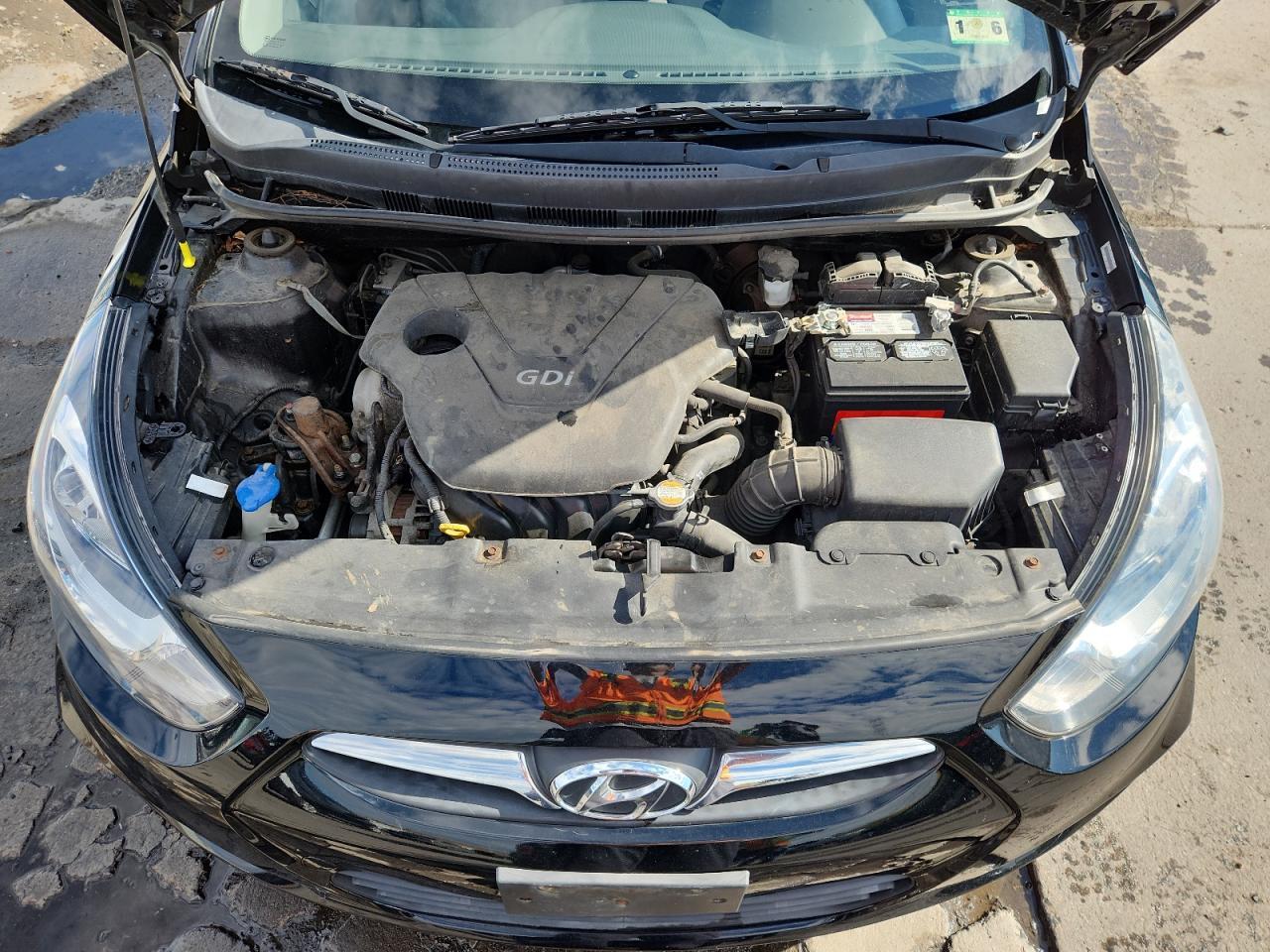 2012 HYUNDAI ACCENT