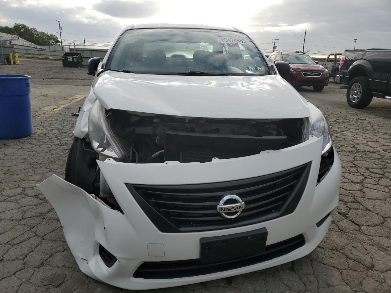2014 NISSAN VERSA