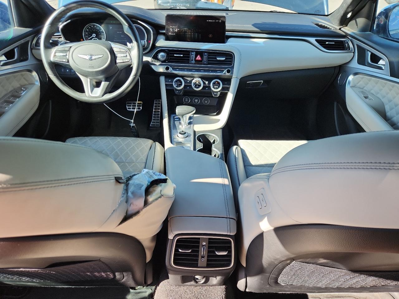 2023 GENESIS G70