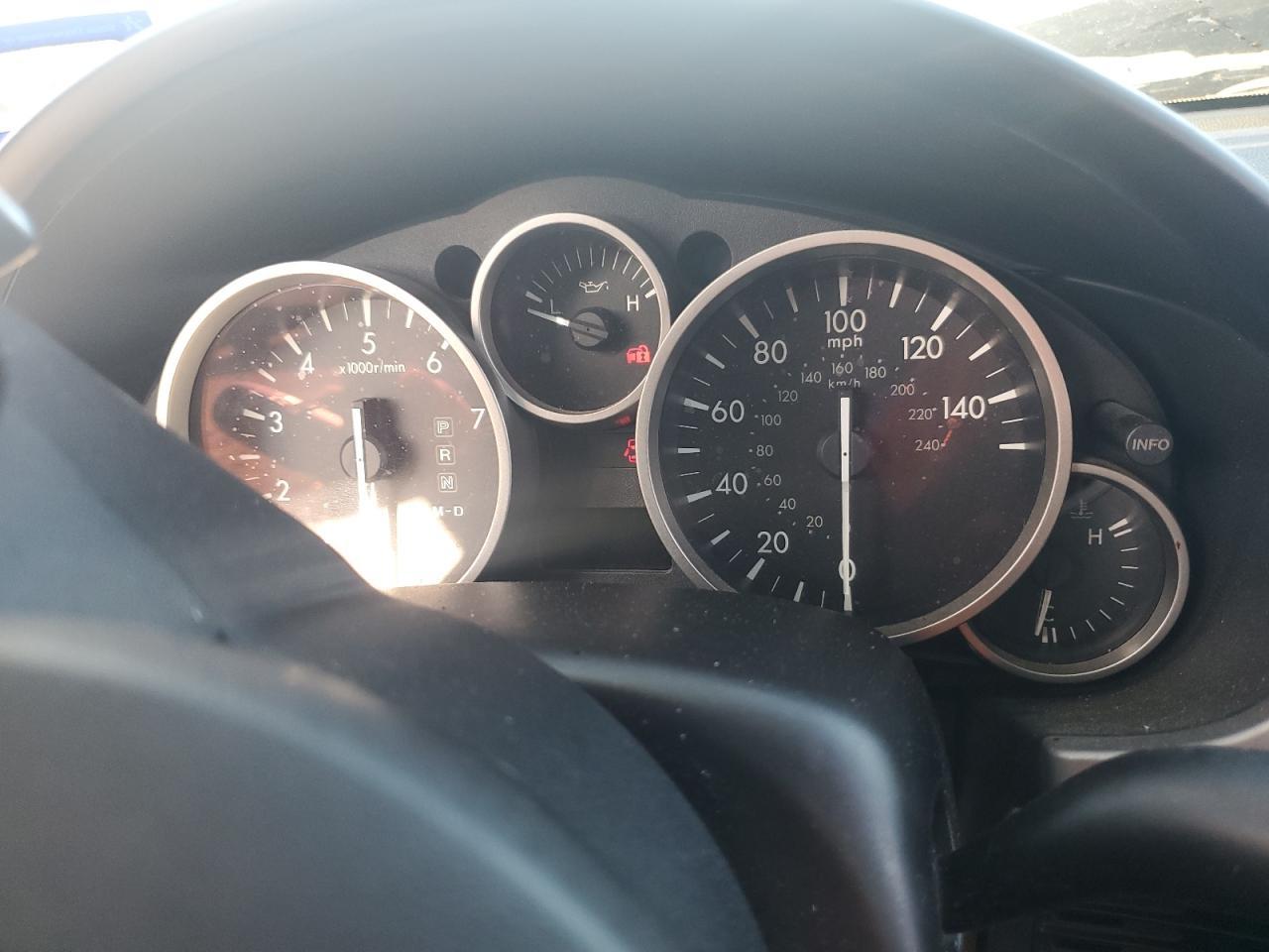 2011 MAZDA MX-5 Miata